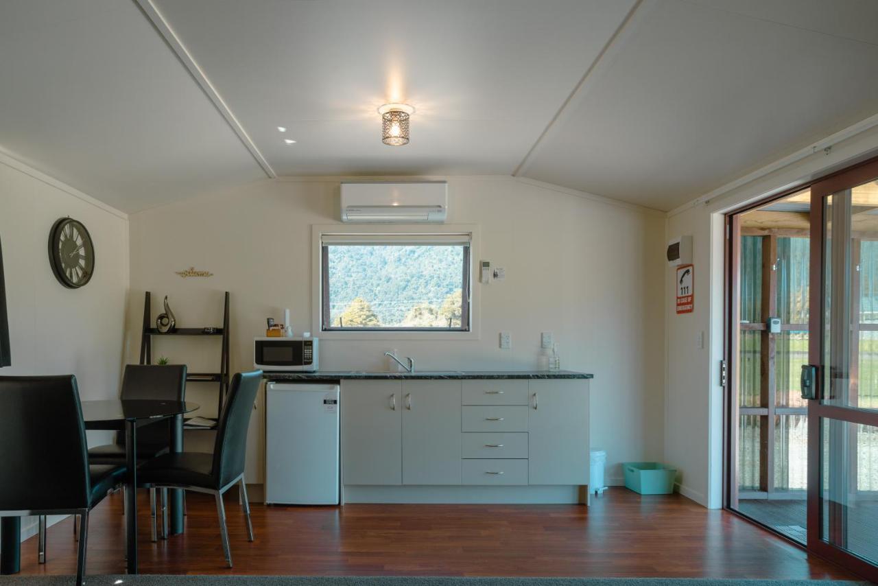 Te Awa Cottages Franz Josef Exterior photo